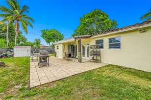 6601 Branch St, Hollywood, FL 33024 - Photo 23