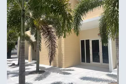 1105 SW 70th Ave #102, Miami, FL 33144 - Photo 3