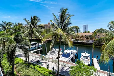 2950 NE 188th St #202, Aventura, FL 33180 - Photo 1