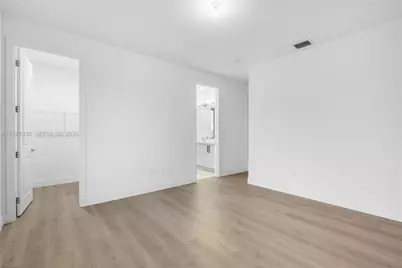 2210 SW 122nd Ter, Davie, FL 33325 - Photo 61
