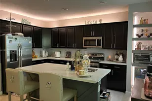 6974 Halton Park Ln, Coconut Creek, FL 33073 - Photo 3