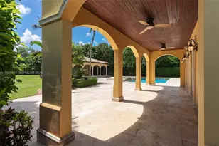 10851 SW 63rd Ave, Pinecrest, FL 33156 - Photo 27