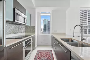 500 Brickell Ave, Miami, FL 33131 - Photo 9
