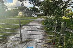 12525 NW 51st Ct N, Royal Palm Beach, FL 33411 - Photo 5