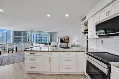 1340 S Ocean Blvd #403, Pompano Beach, FL 33062 - Photo 35