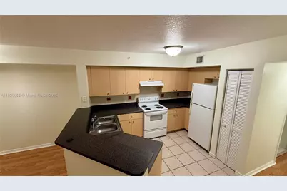 4021 San Marino Blvd #102, West Palm Beach, FL 33409 - Photo 5