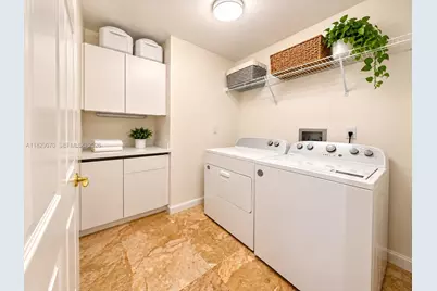 3700 Island Blvd #C203, Aventura, FL 33160 - Photo 11