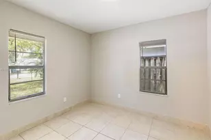 6048 Buchanan St, Hollywood, FL 33024 - Photo 15