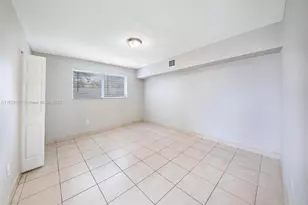 18005 NW 7th Ave, Miami Gardens, FL 33169 - Photo 11