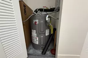 1400 SW 137th Ave, Pembroke Pines, FL 33027 - Photo 21