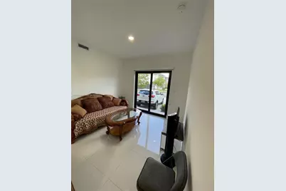 254 NW 11th Ct, Florida City, FL 33034 - Photo 5