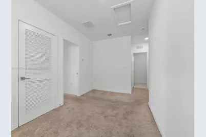 619 NE 5th St, Florida City, FL 33034 - Photo 19