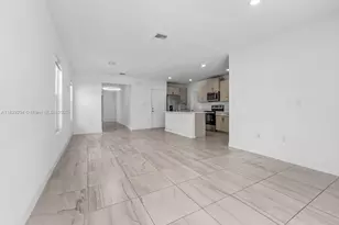 619 NE 5th St, Florida City, FL 33034 - Photo 13