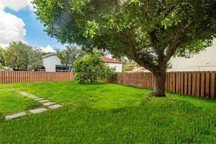 10418 Brasilia St, Cooper City, FL 33026 - Photo 7