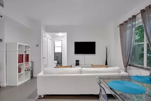 747 Michigan Ave, Miami Beach, FL 33139 - Photo 3