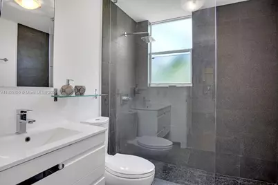 747 Michigan Ave #201, Miami Beach, FL 33139 - Photo 17