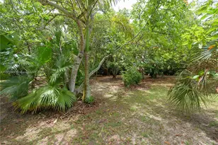 20350 SW 182nd Ave, Miami, FL 33187 - Photo 23