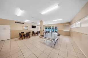 3161 S Ocean Dr, Hallandale Beach, FL 33009 - Photo 33