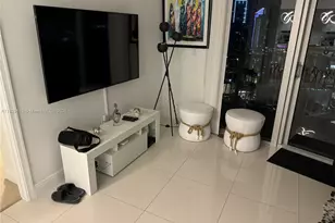 1750 N Bayshore Dr, Miami, FL 33132 - Photo 5
