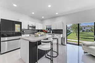 617 SW 11th St, Florida City, FL 33034 - Photo 1