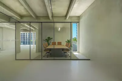 6930 Collins Ave #2nd Floor O1, Miami Beach, FL 33141 - Photo 9
