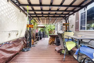 220 NE 12th Ave, Homestead, FL 33030 - Photo 19