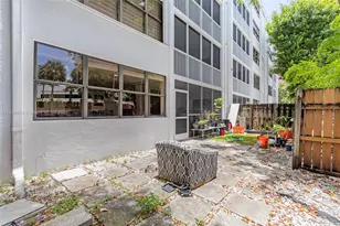 3350 NE 192 St, Aventura, FL 33180 - Photo 21