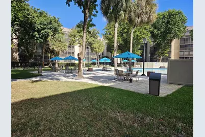 2808 N 46th Ave #E353, Hollywood, FL 33021 - Photo 43