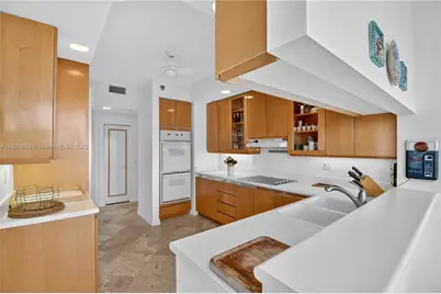 21150 Point Pl #1505, Aventura, FL 33180 - Photo 11