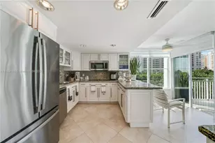 609 Ocean Dr, Key Biscayne, FL 33149 - Photo 21