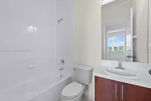 2504 SE 15th Ct, Homestead, FL 33035 - Photo 13