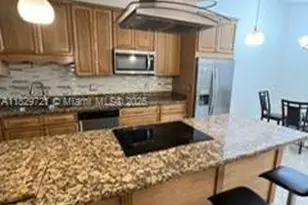 4124 NW 78th Ave, Sunrise, FL 33351 - Photo 3