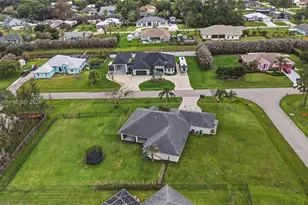 2055 SW Aaron Ln, Port Saint Lucie, FL 34953 - Photo 1
