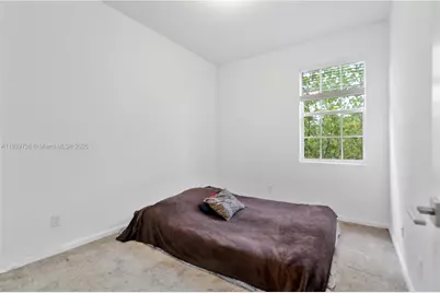 1128 NW 40th Ter, Lauderhill, FL 33313 - Photo 31