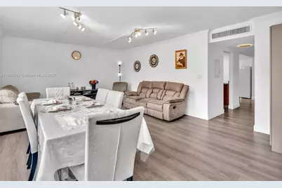 20381 NE 30th Ave #208-7, Aventura, FL 33180 - Photo 15