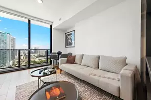 398 NE 5th St, Miami, FL 33132 - Photo 3