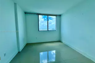 92 SW 3rd St, Miami, FL 33130 - Photo 11