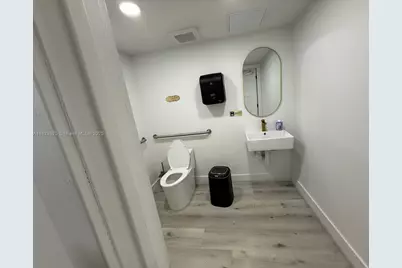 1470 NW 107th Ave #21T, Sweetwater, FL 33172 - Photo 11