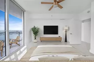244 Biscayne Blvd, Miami, FL 33132 - Photo 3