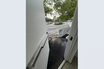1470 NW 107th Ave, Sweetwater, FL 33172 - Photo 23