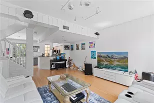 2811 NE 185th St, Aventura, FL 33180 - Photo 7