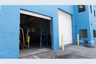 1840 NW 95th Ave, Doral, FL 33172 - Photo 37