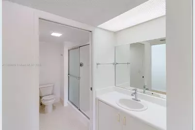 571 SW 142nd Ave #209O, Pembroke Pines, FL 33027 - Photo 25
