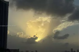 475 Brickell Ave, Miami, FL 33131 - Photo 25