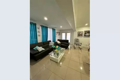 5010 E 1st Ave #5010, Hialeah, FL 33013 - Photo 17