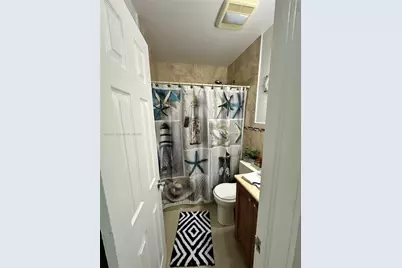 5010 E 1st Ave #5010, Hialeah, FL 33013 - Photo 11