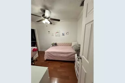 5010 E 1st Ave #5010, Hialeah, FL 33013 - Photo 9