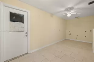 746 Overiver Dr, Fort Myers, FL 33903 - Photo 13