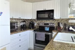 6289 Lear Dr, Lake Worth, FL 33462 - Photo 1