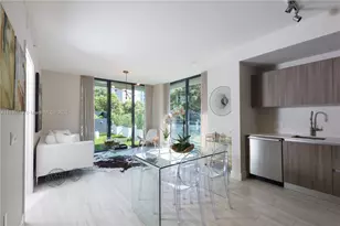 201 SW 17th Rd, Miami, FL 33129 - Photo 9